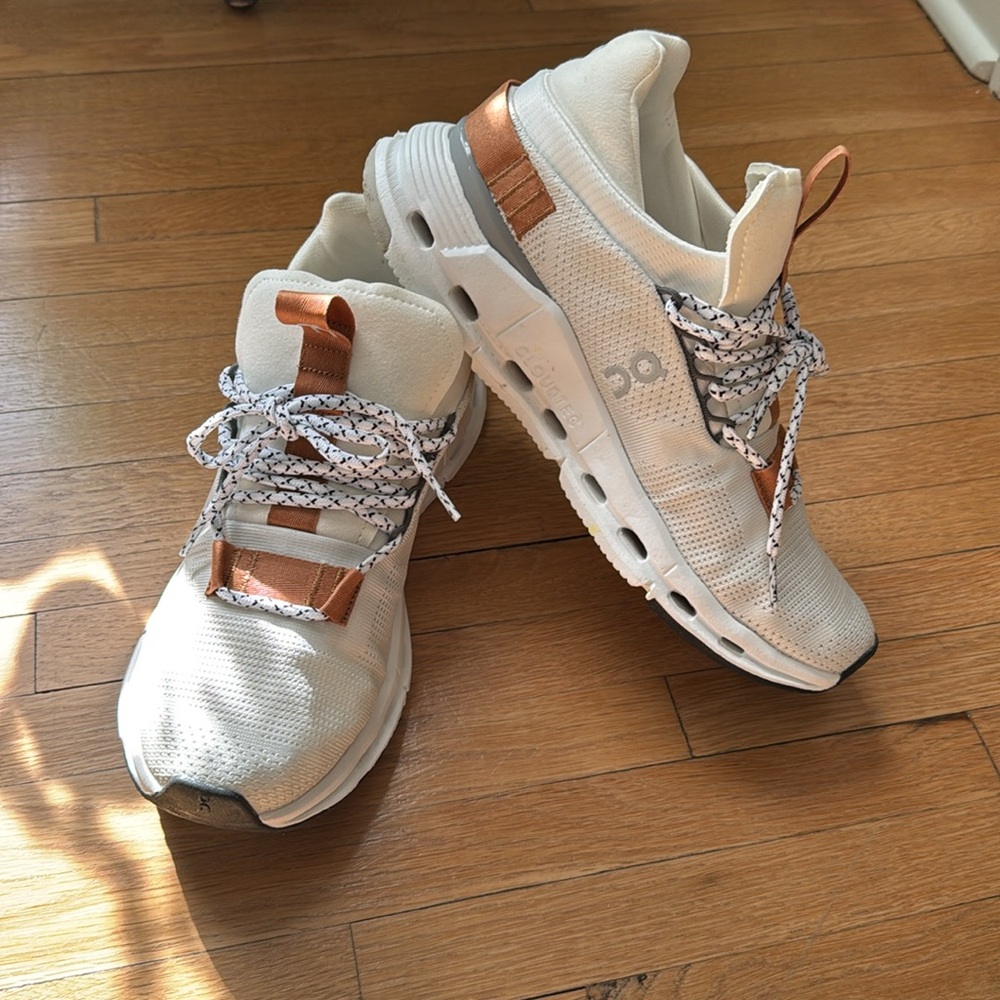 On Cloud CloudNova 2 women EU 40 white pearl sneakers shoes running